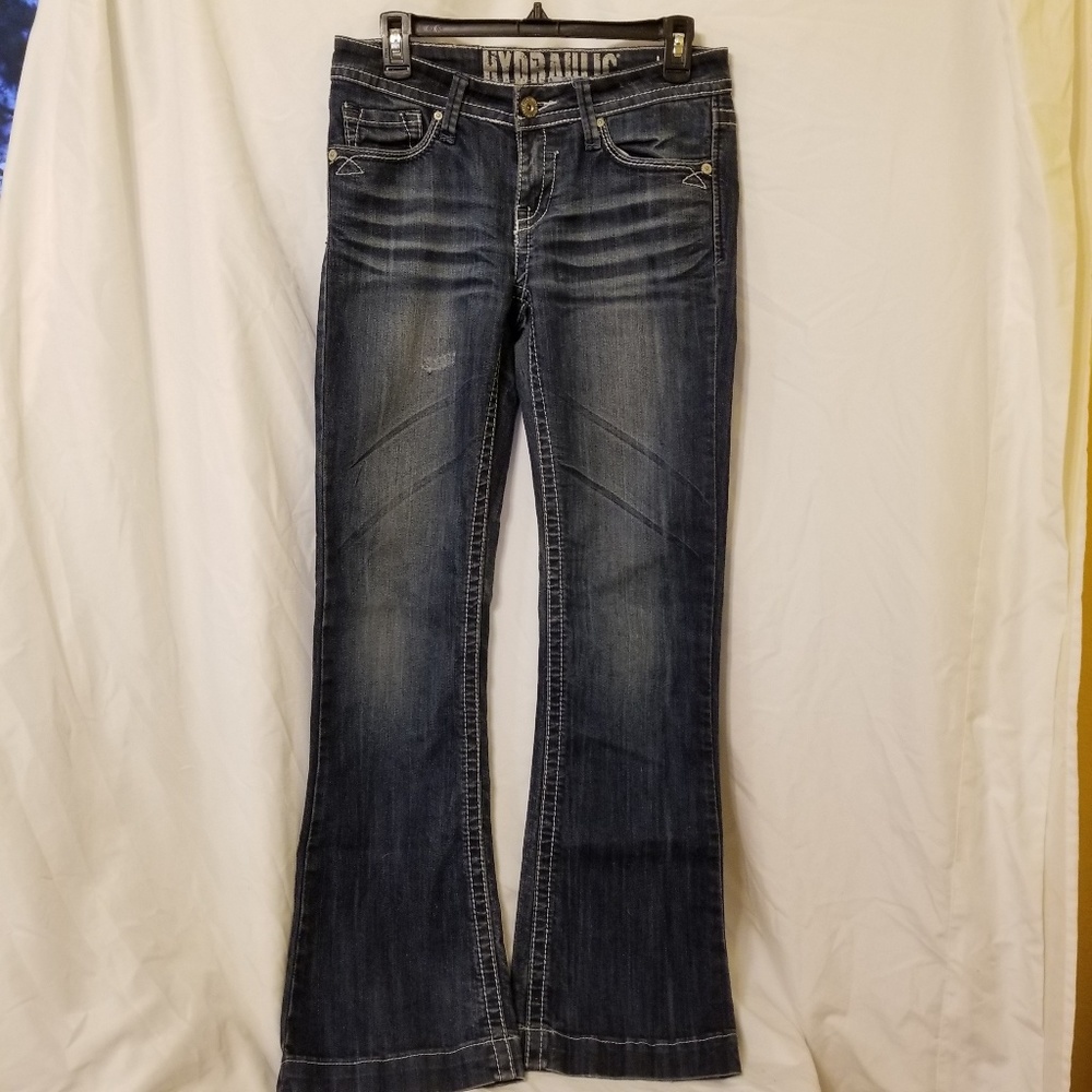 Lola Curvy Slim Boot Jeans
